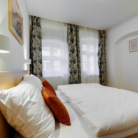 Hviezdoslavova Apartments, Trnava Centre, Parking Available Kültér fotó