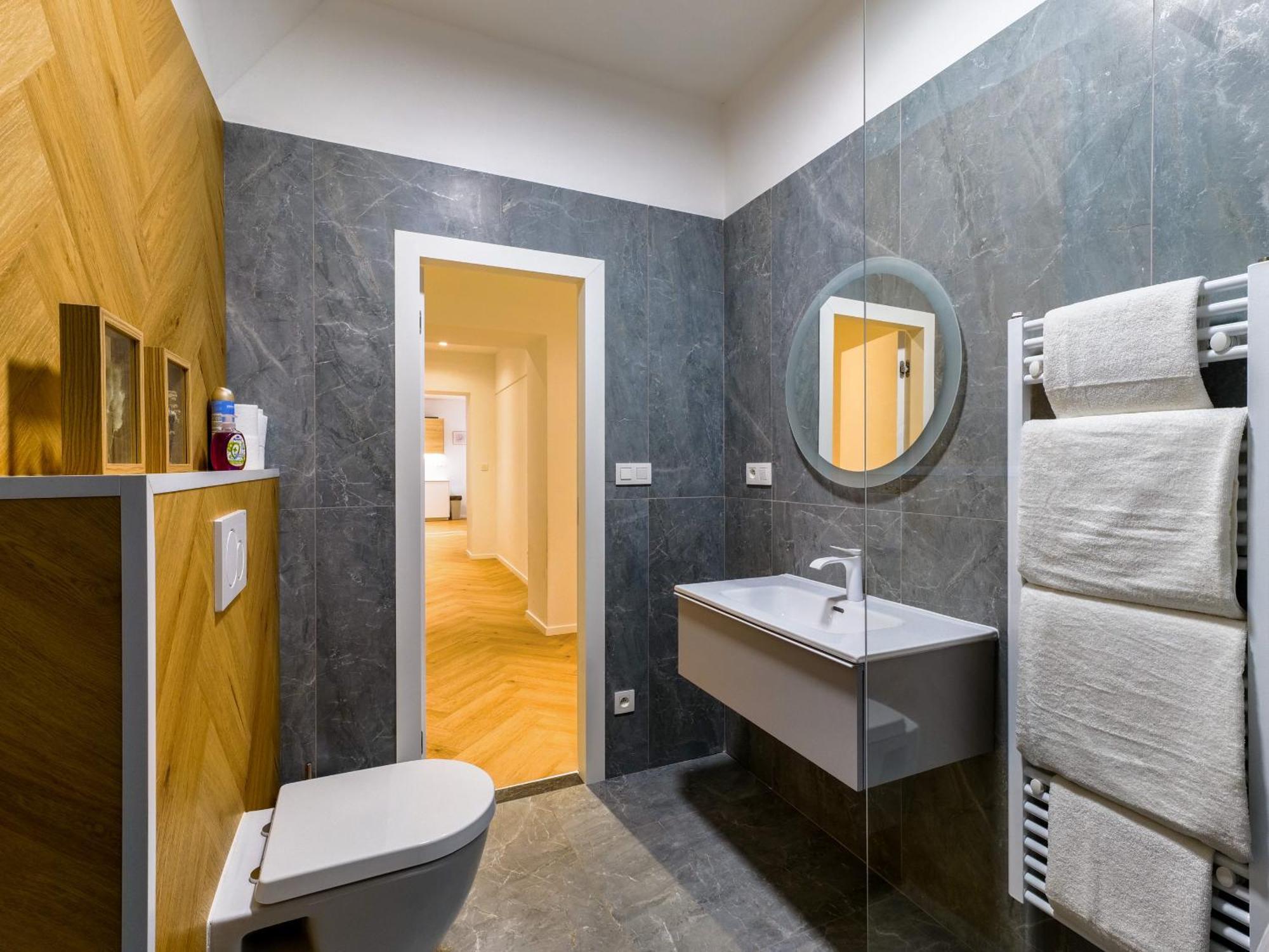 Hviezdoslavova Apartments, Trnava Centre, Parking Available Kültér fotó